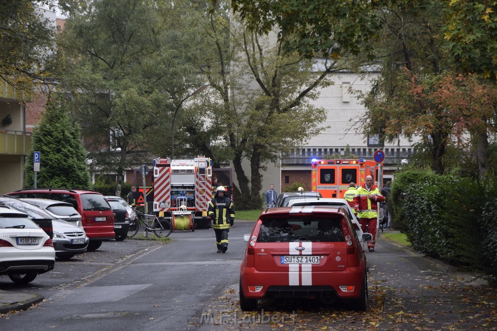 Feuer 2 Y Koeln Deutz Tenktererstr P05.JPG - Miklos Laubert